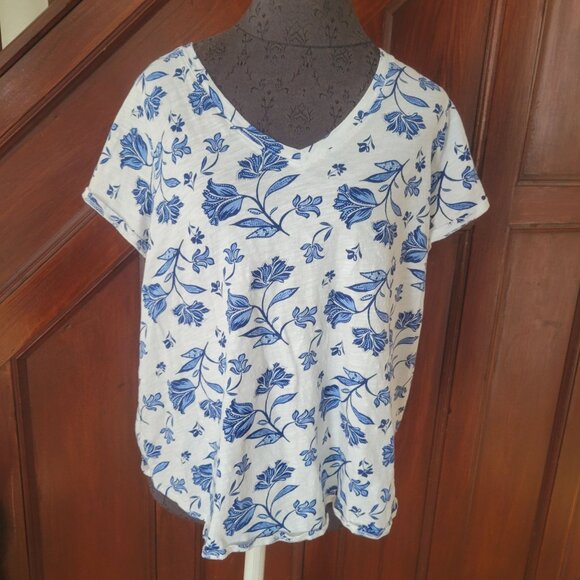 Cynthia Rowley White & Blue Floral V-Neck Short Sleeve Womens Top Size L - Picture 1 of 5